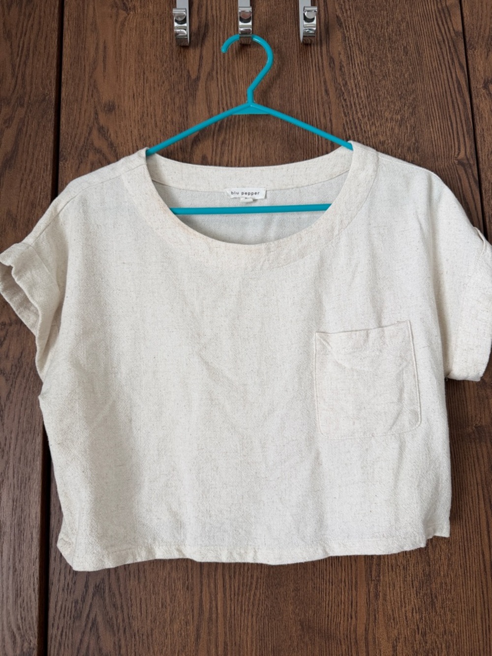 blu pepper Cropped Scoop Neck Pocket Top - Natural Cream